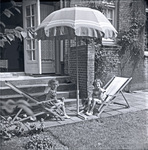 Cornelis van der Lindenstraat, buitentrap.
<br/>
Frits Paris, 1949